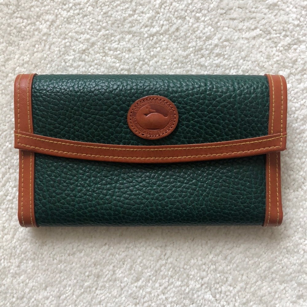 Dooney & Bourke Green Leather Vintage Wallet